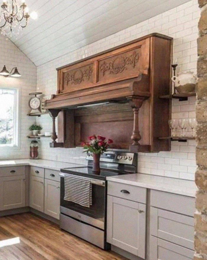 Is This Even A Kitchen?!