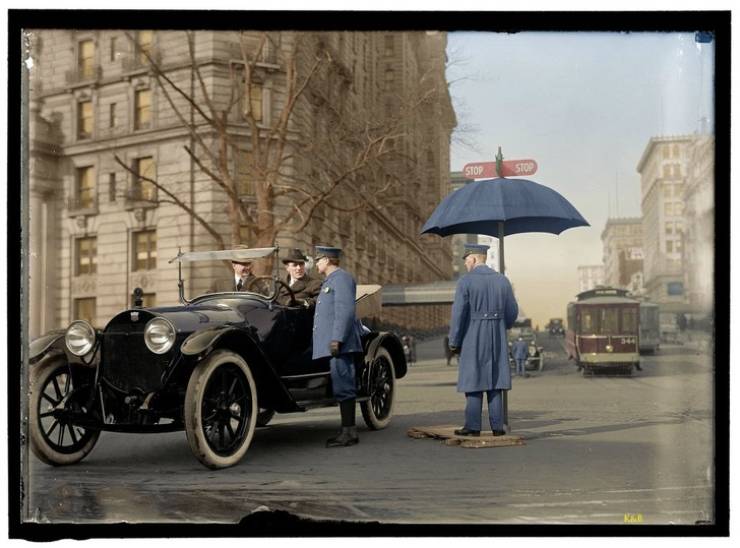 Colorized Historical Photos Add So Much Detail