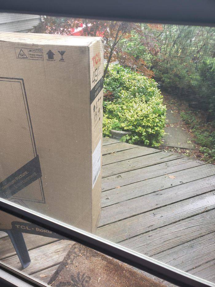 These Delivery Drivers Need To Step Up Their Game