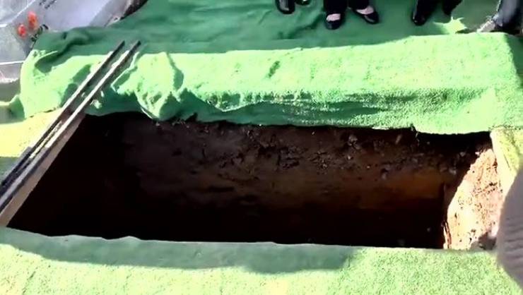 Irish Man Pranks His Family At His Own Funeral