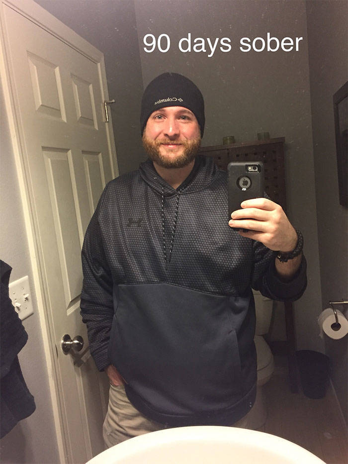 Man Shares Three Years Of His Sobriety Progression, And He Just Keeps Getting Happier!