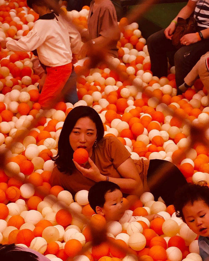 Mom Is Living Her Best Life Behind Her Son’s Back