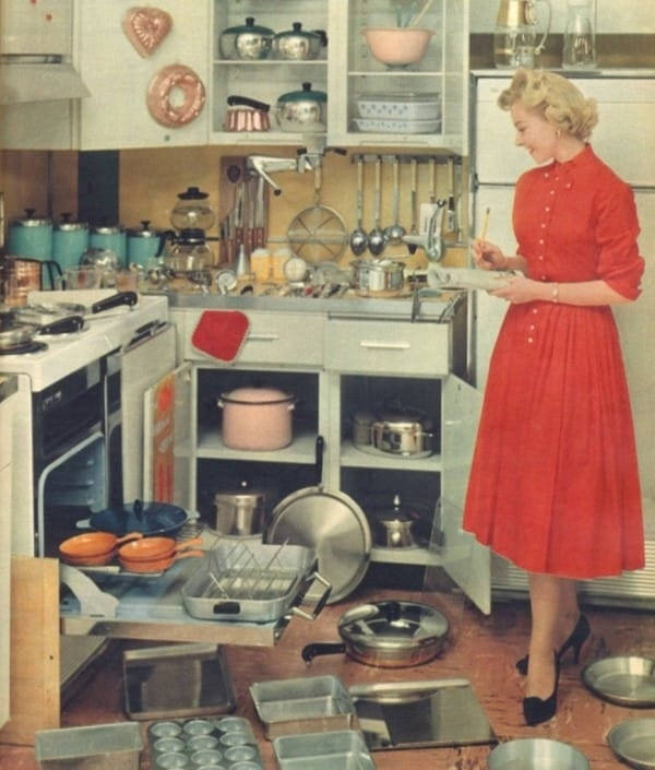 A Magazine From 1955 Lists Good Housewife Rules (11 pics)