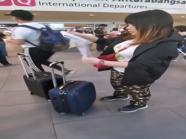 She Will Never Miss Her Flight Like This