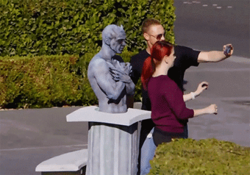 Living Statues Don’t Mess Around