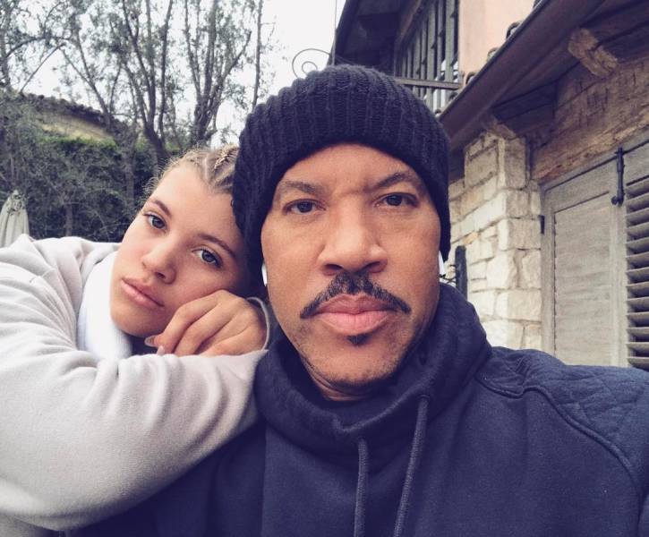Take A Sneak Peek At Celebrity Fathers With Their Daughters