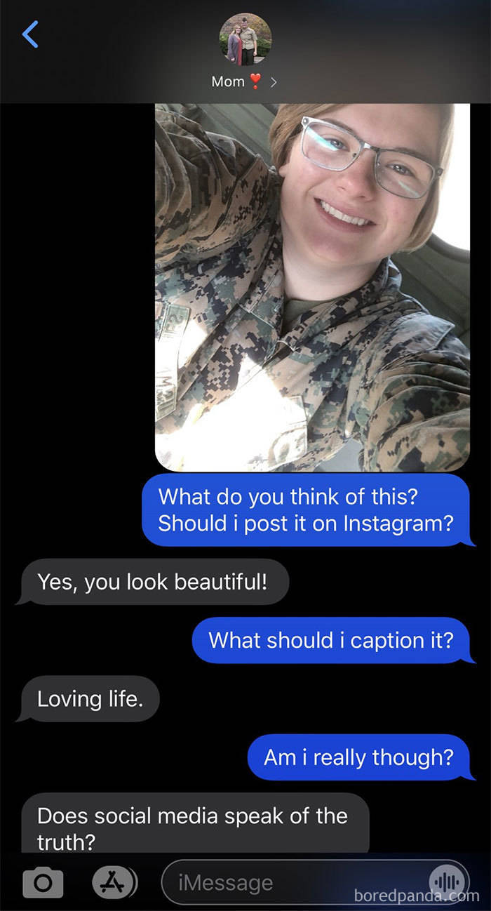 Send Your Selfie To Your Mom Without Context And Wait For Her Response