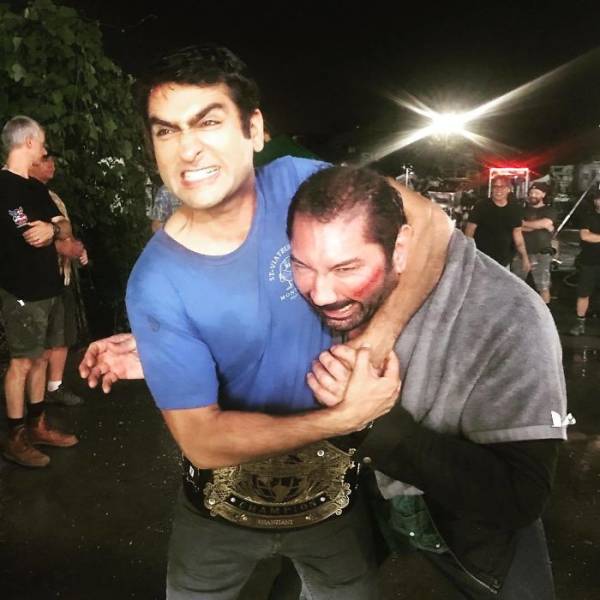 Are You Ready For Kumail Nanjiani’s Shirtless Photos?!