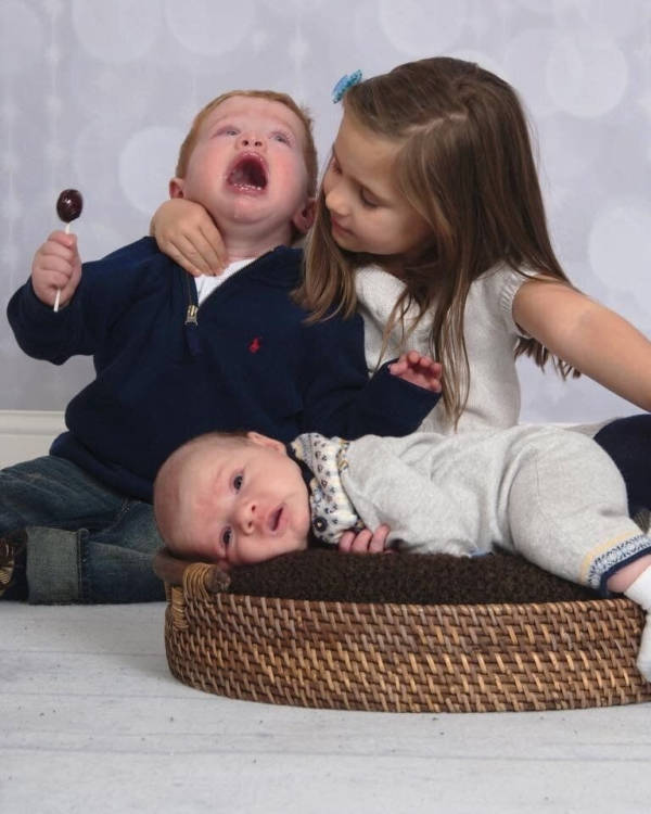 These Christmas Cards Were Not Supposed To Look This Way! These Christmas Cards Were Not Supposed To Look This Way!