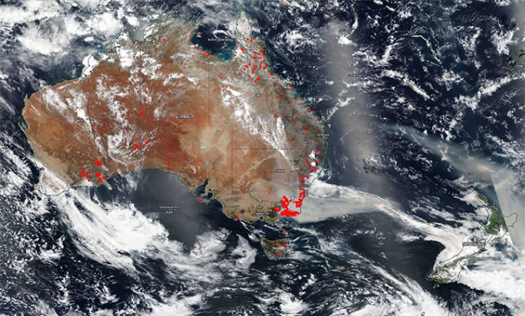 Satellite Images Show How Dire Australian Bushfires Really Are…