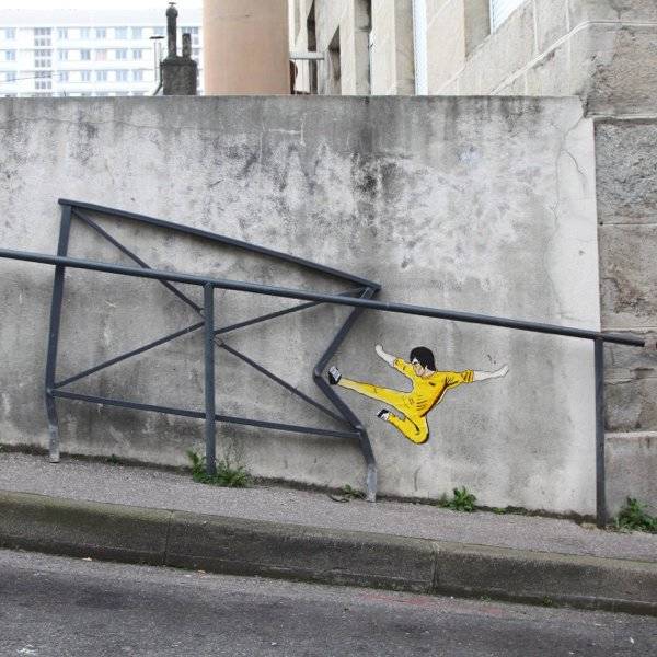 This Street Artist Doesn’t Need Much To Create His Fantastic Pieces