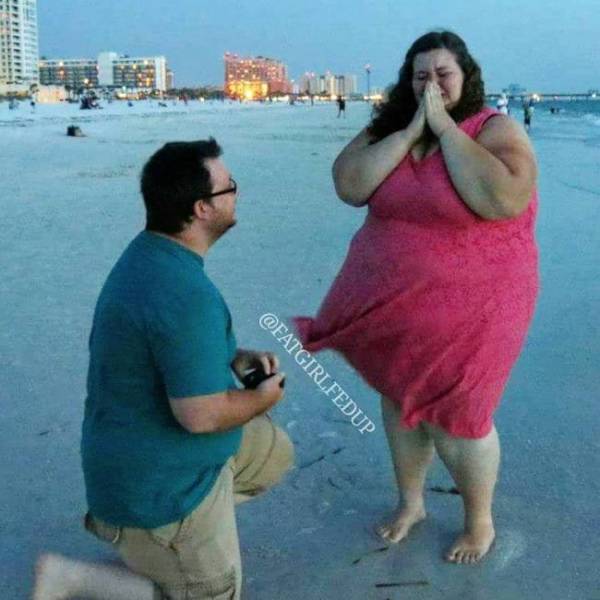 Insanely Overweight Couple Decides To Lose Weight Together