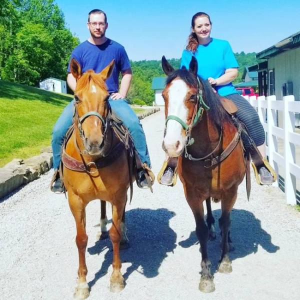 Insanely Overweight Couple Decides To Lose Weight Together