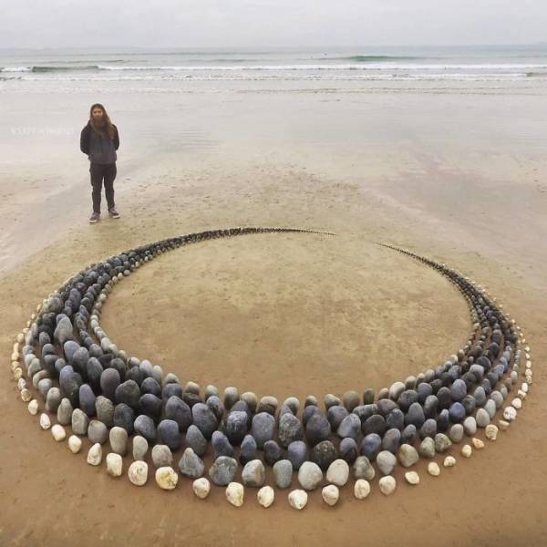 Artist Turns Stones Into Beautiful Therapy For Himself