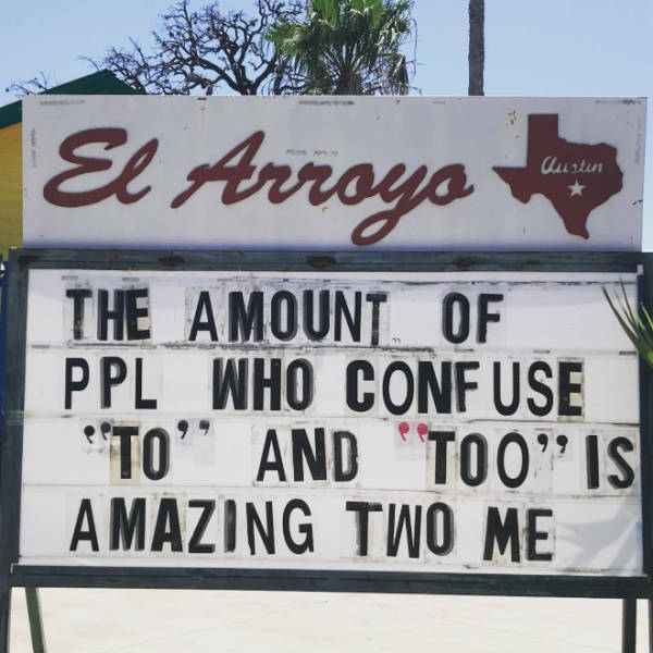“El Arroyo” Signs Strike Again!