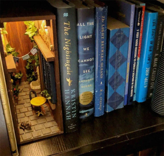 Bookshelf Inserts Are Like Tiny Little Worlds!