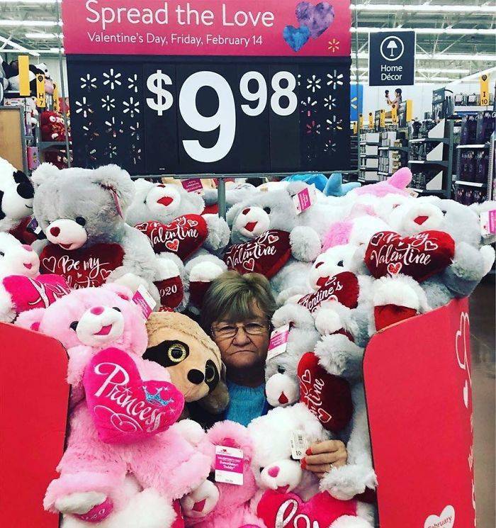 This Walmart Employee Poses With Products, And She Absolutely Nails The Photos!