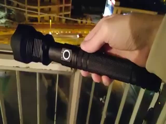 That’s A Mighty Flashlight!