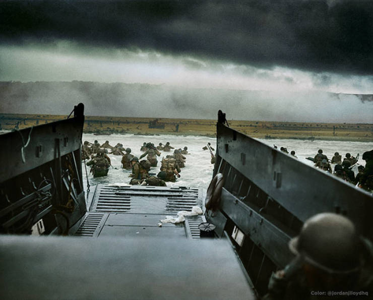 Colorized Historical Photos Just Feel Different…