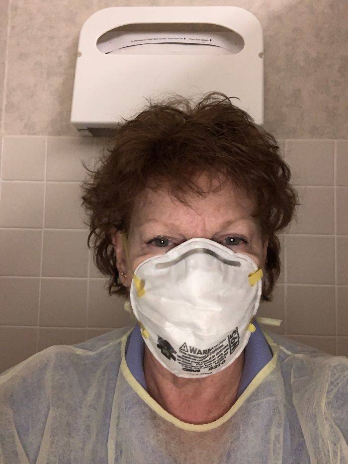 Overworked Doctors And Nurses Show How They Look After Working Insane Hours