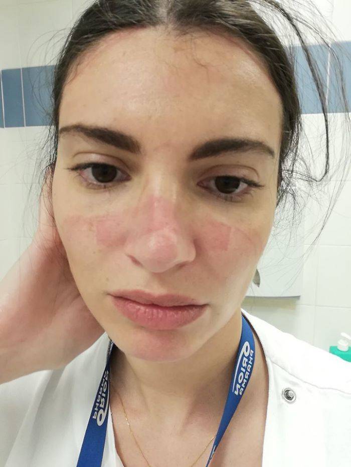 Overworked Doctors And Nurses Show How They Look After Working Insane Hours