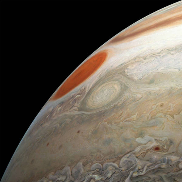 NASA Shows Jupiter Photos Made By Juno Spacecraft