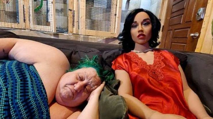 Texan Couple Adds A Sex Robot To Their Family To Spice Up Their Love