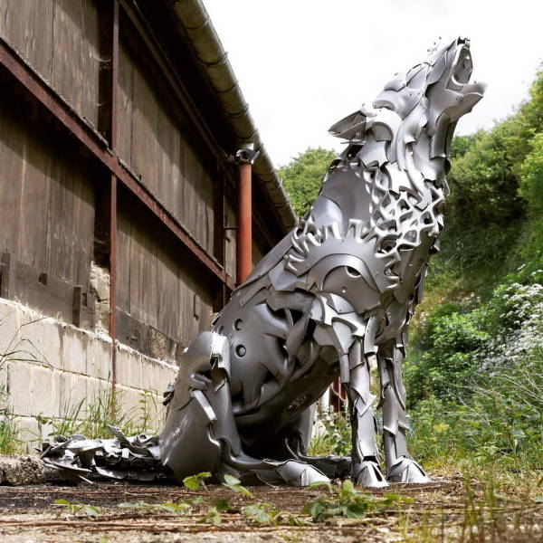 Guy Turns Roadside Trash Into Incredible Sculptures