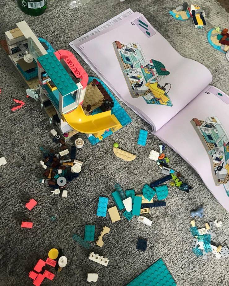 Celebs Who Don’t Always Overedit Their Social Media Photos Celebs Who Don’t Always Overedit Their Social Media Photos