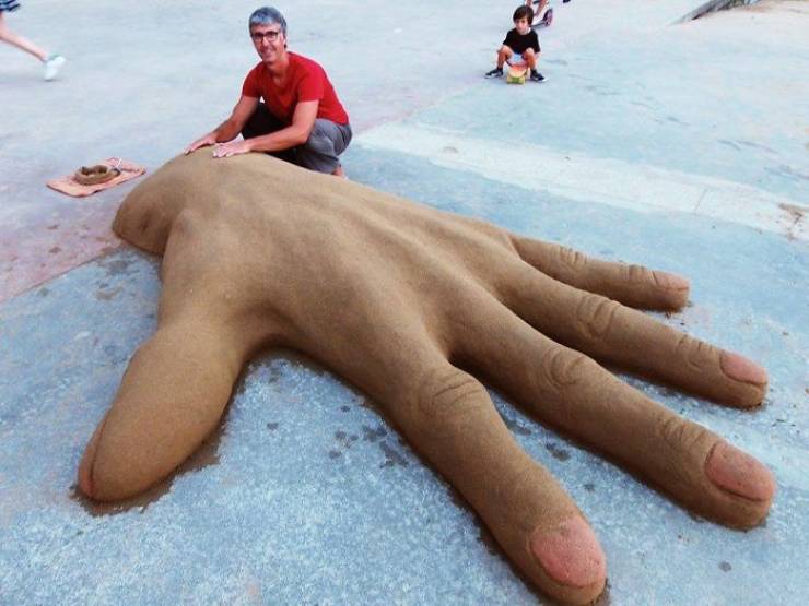 These Incredible Sand Sculptures Look Like They’re Alive!