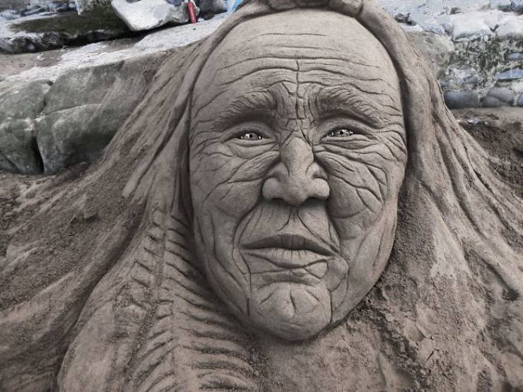 These Incredible Sand Sculptures Look Like They’re Alive!