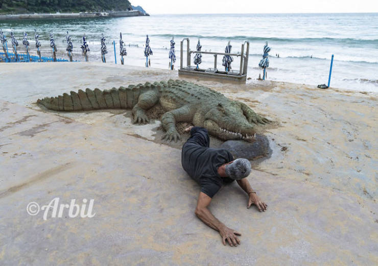 These Incredible Sand Sculptures Look Like They’re Alive!