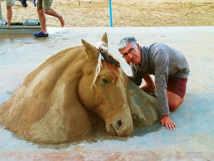 These Incredible Sand Sculptures Look Like They’re Alive!