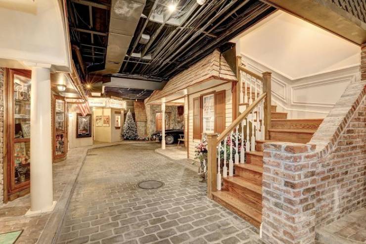 This Mansion Has A Whole Town In Its Basement!