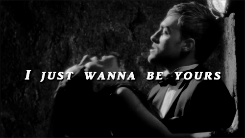 Guys Miss Even The Most Obvious Signs From Girls…