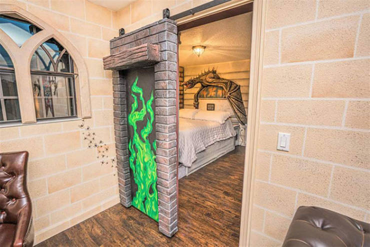 Florida Has A Huge “Harry Potter”-Themed House