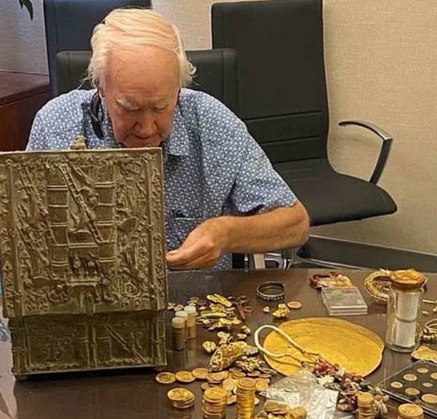 $1 Million Dollar Treasure Is Finally Found After A 10-Year Hunt That Killed Five People