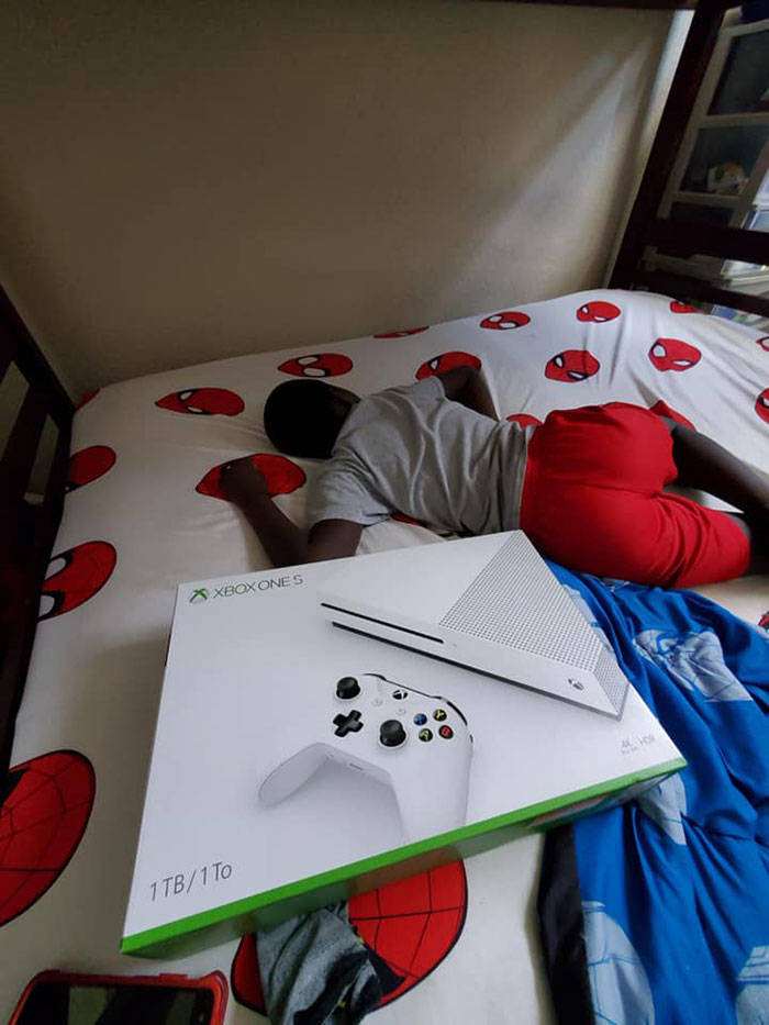 Son Asks Dad For A New Xbox, Dad Teaches Him A Life Lesson
