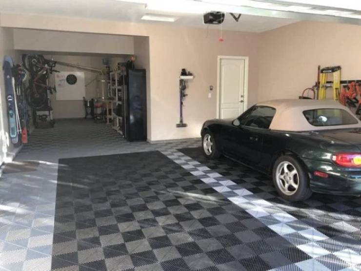 Look At These Awesome Garages!