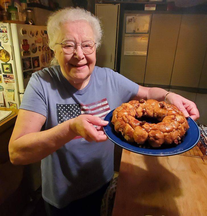 These Seniors Still Know How To Enjoy Life!