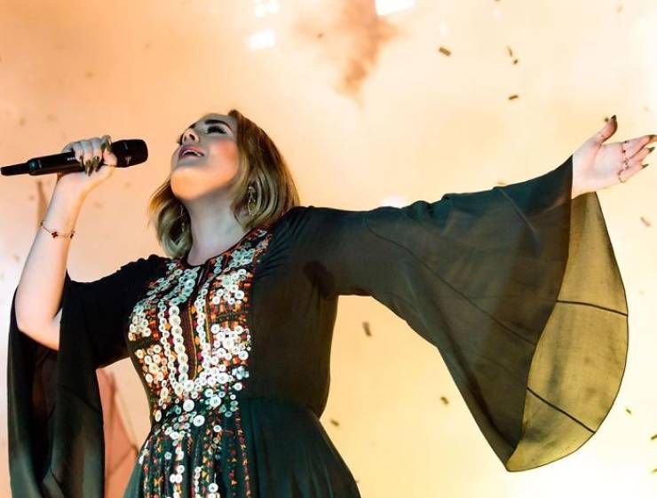 Adele Lost 45 Kilos And Now Looks Completely Different