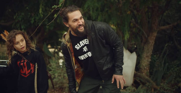 Jason Momoa Restores His Wife’s First Car, 1965 Mustang