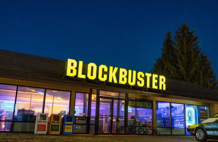 You Can Stay At World’s Last “Blockbuster” For Just $4 A Night