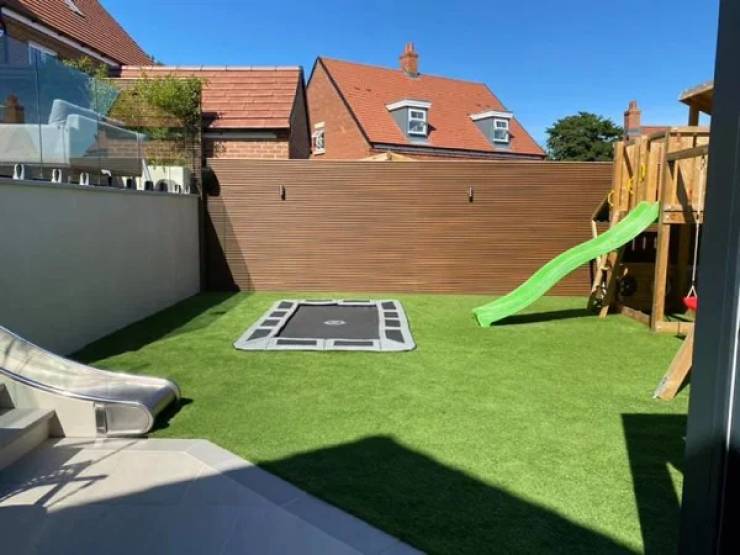 Empty Backyard Gets Transformed Into A Luxurious Open Space