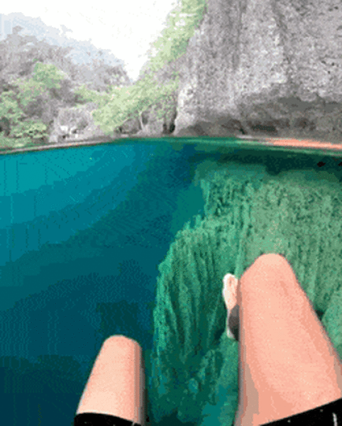 This Lake In The Philippines Is Incredibly Clear