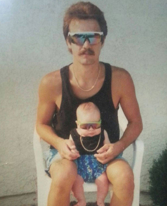 These Family Photos Are Either Funny Or Awkward…