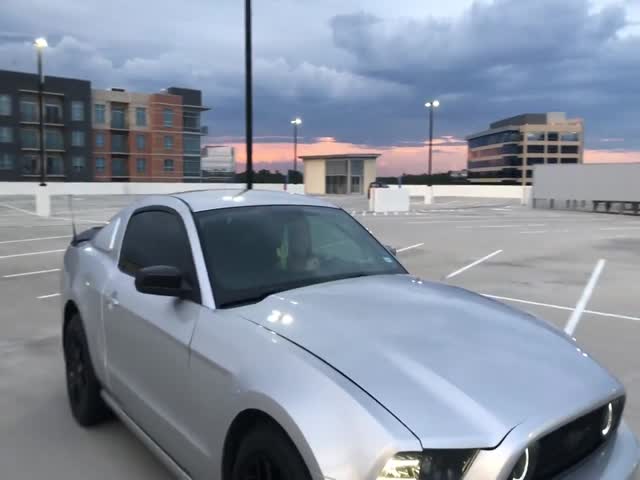 Parking Lot – 1. Mustang – 0