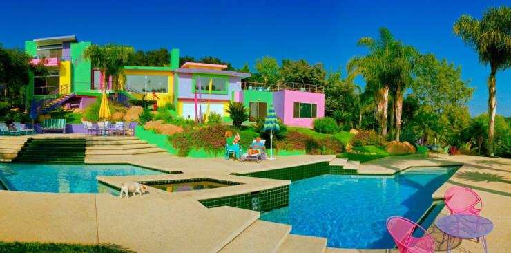 Santa Barbara Local Spends Thousands To Have The Brightest House Around