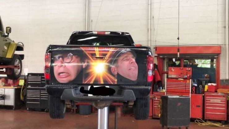 Car Mechanics See All Sorts Of Crazy Stuff…