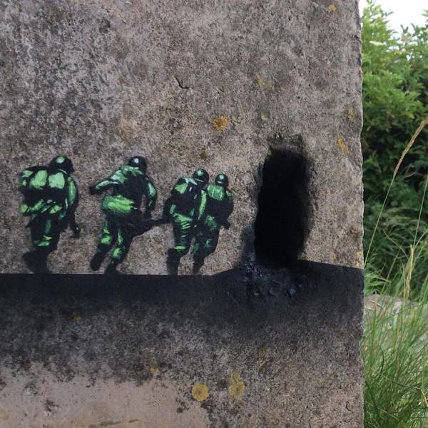 This Street Artist’s Graffiti Interacts With The Real World!